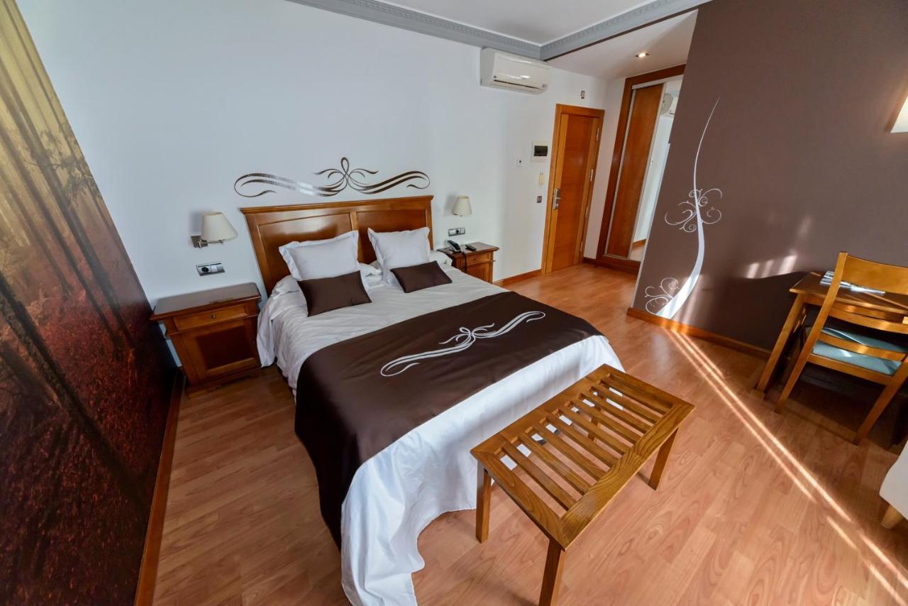 Twin Room,1002781146:JPEG