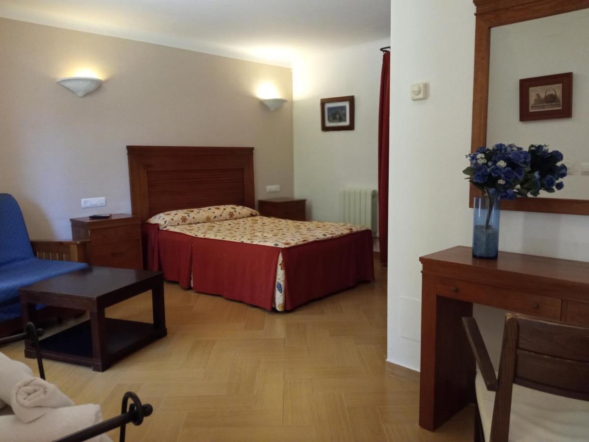 Large Double Room,1018953649:JPEG