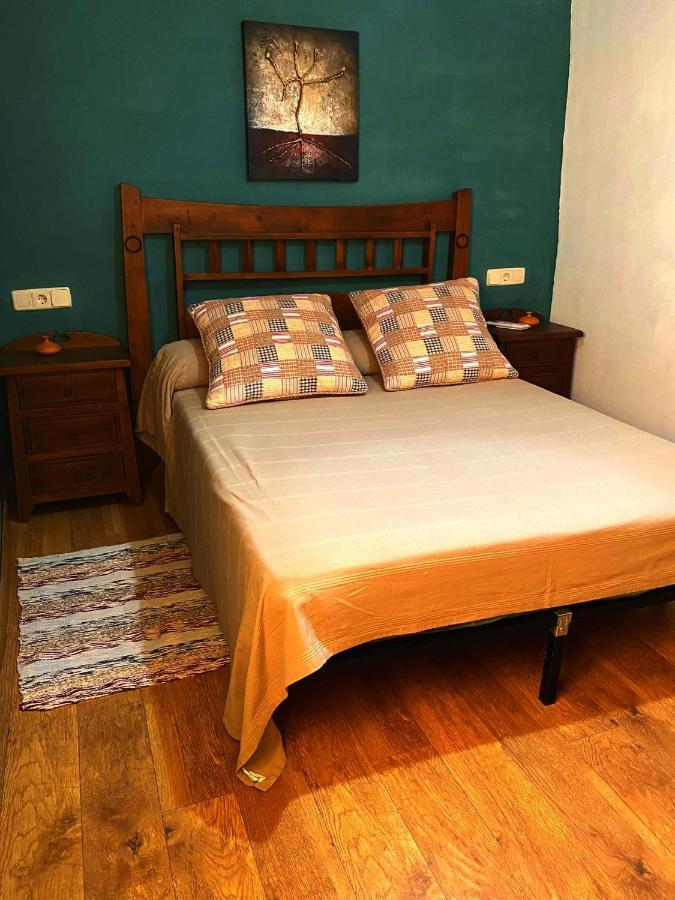 Four-Bedroom House,1144461813:JPEG