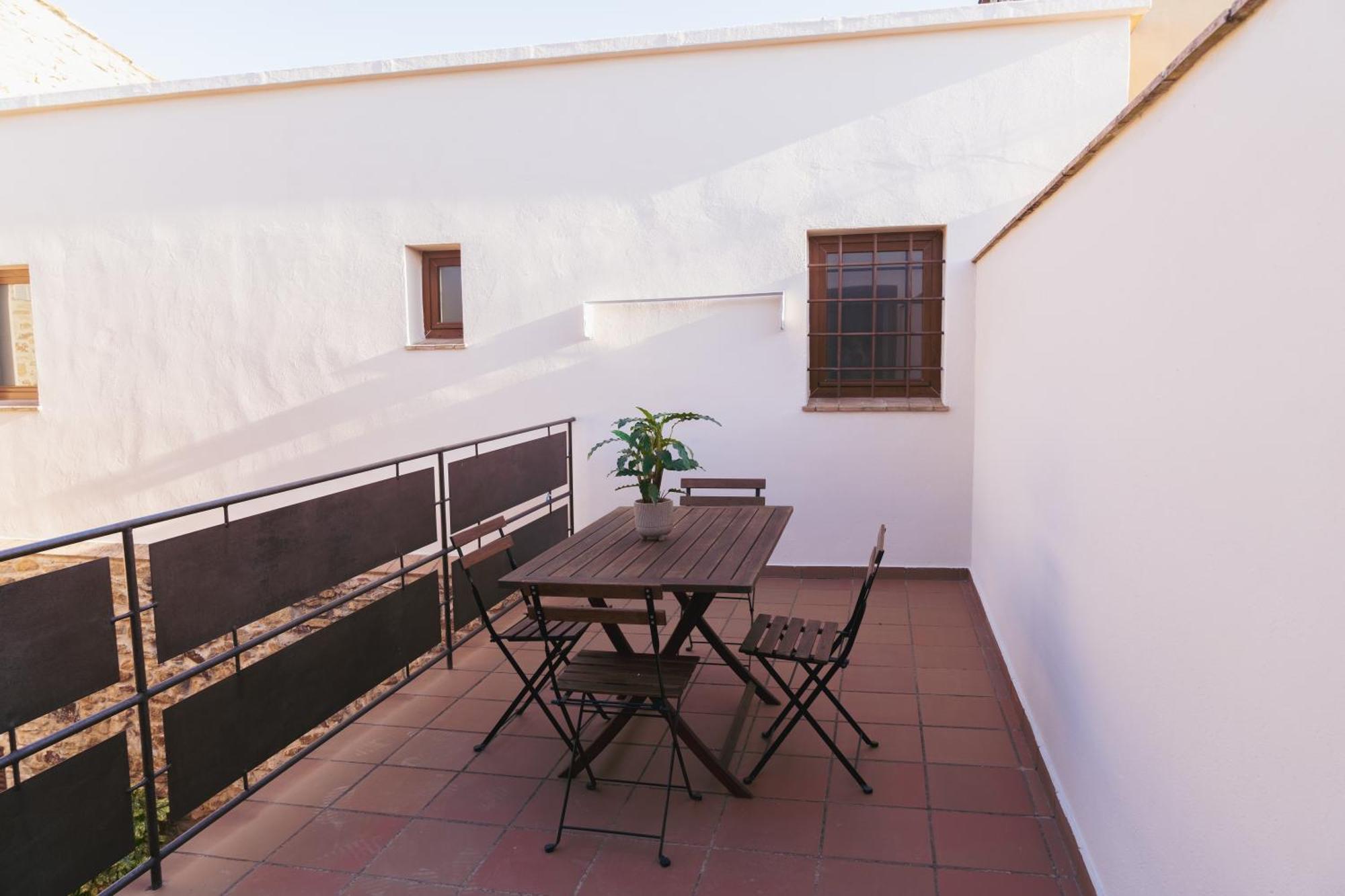 Apartamento de 2 dormitorios con terraza