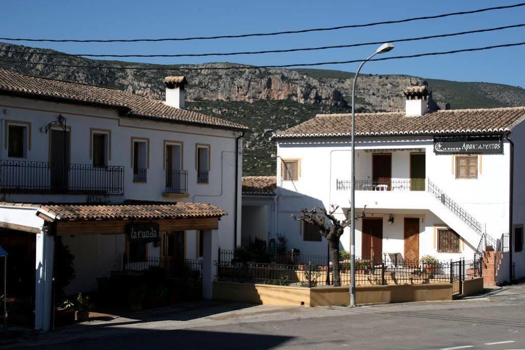 Apartamento de 2 dormitorios con balcón