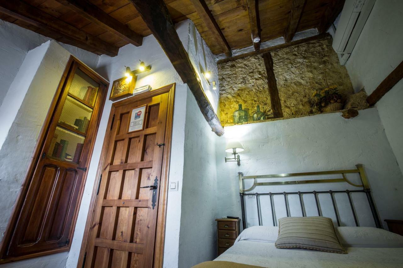 Double Room,784040145:JPEG