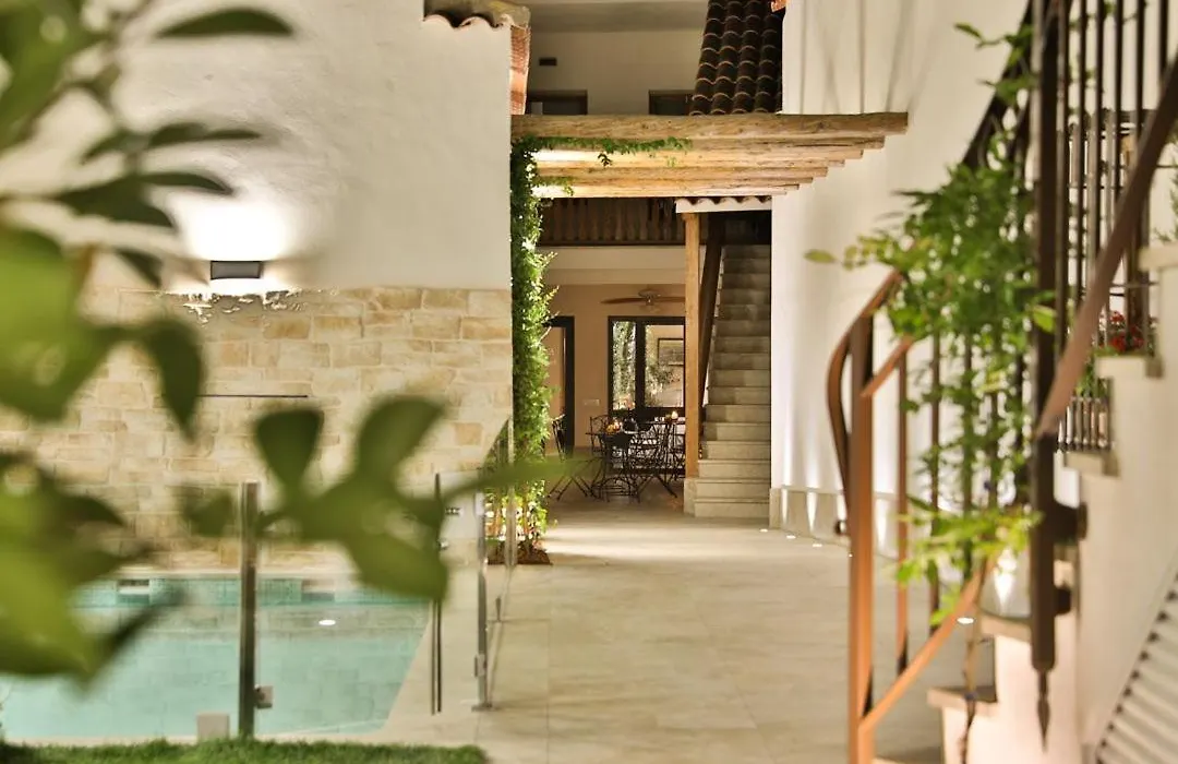 El Patio de los Jazmines-1