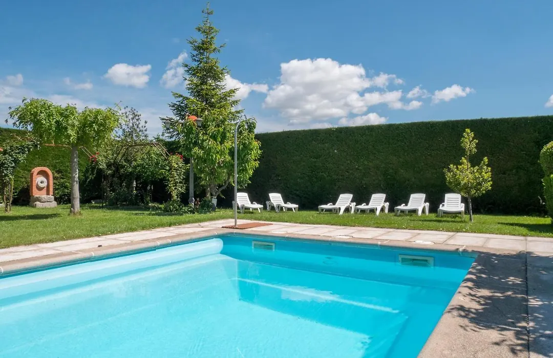 Casa Rural El Berrueco-1