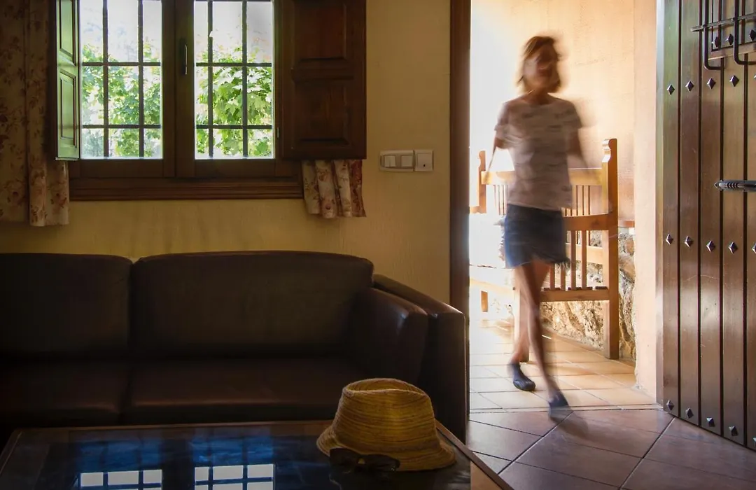 Casas rurales Batan Rio Tus-1