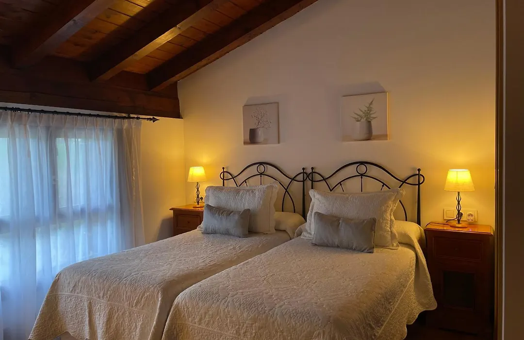 Agroturismo Erretegi Haundi-1