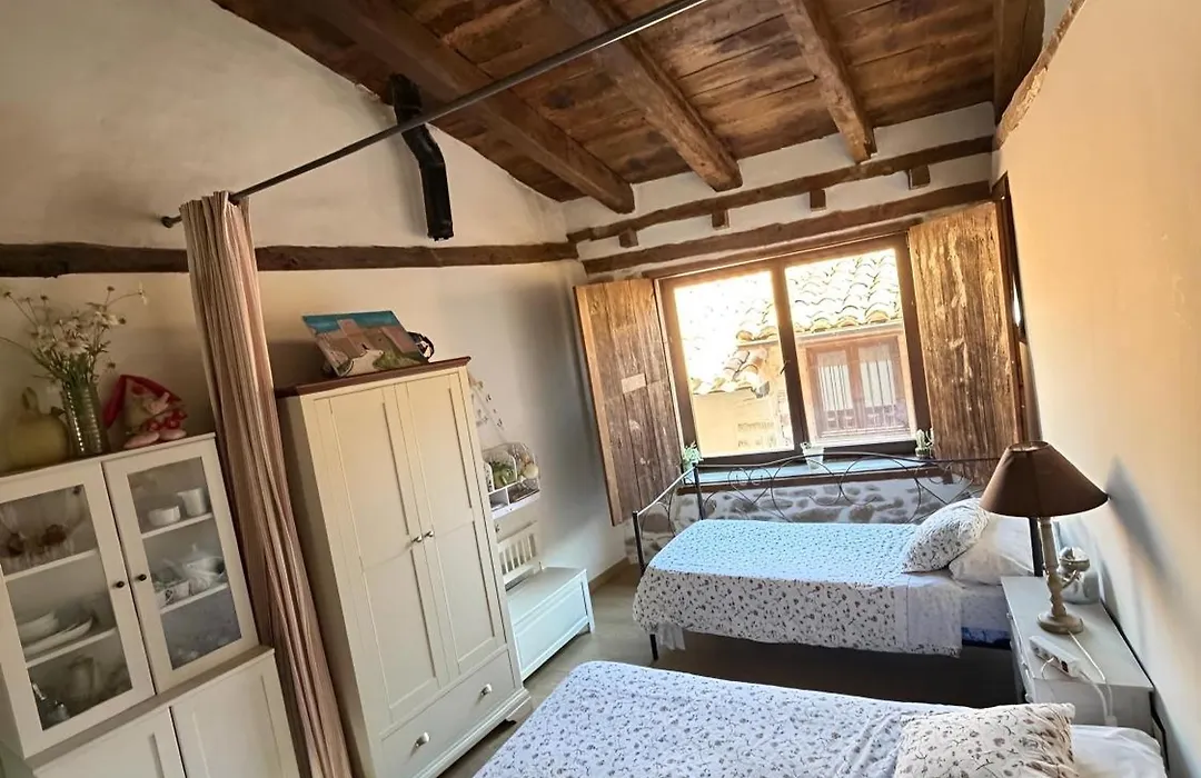 Casita del Castillo Mora de Rubielos-1