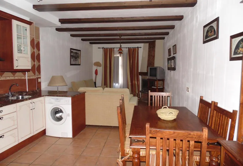 Apartamentos Rurales La Muralla II-1
