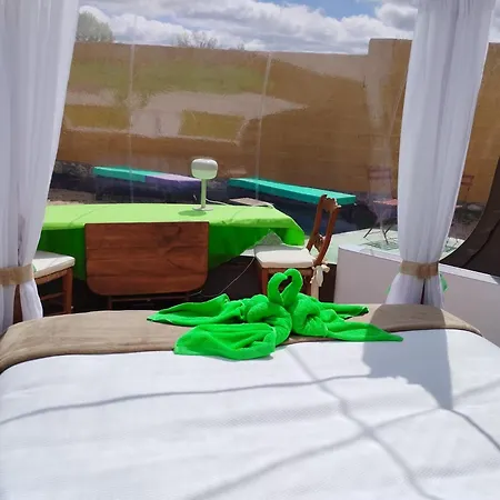 Cosmoveros - Hotel Burbuja-3