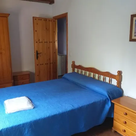 Casas Rurales La Tobica-3
