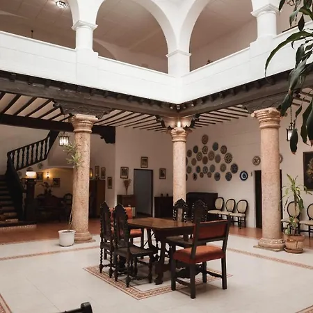 Casa de los Acacio-3