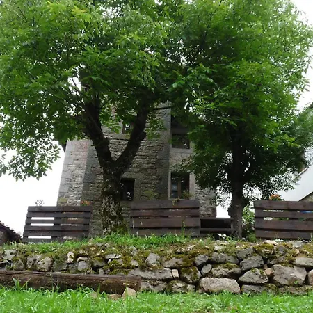 Respira naturaleza y tranquilidad a 5' de Cangas-2