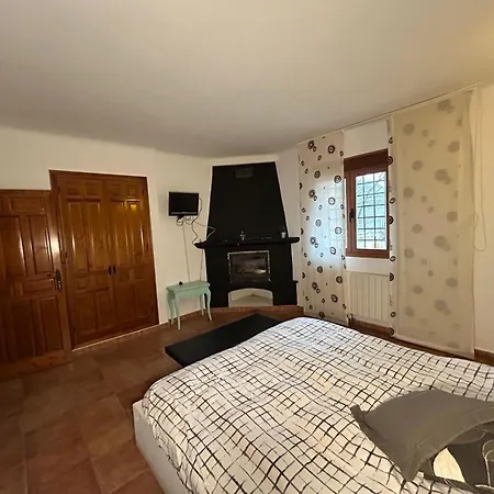 Casa Rural Mirabueno-2