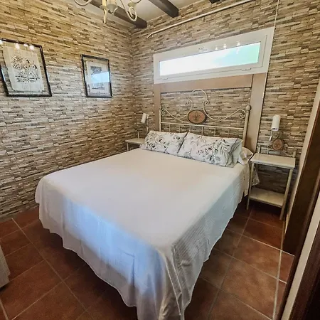 Villa Rosal- Solo familias y parejas-3