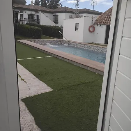 Alojamiento el Chaparro Barbate junto a la venta el loro-2