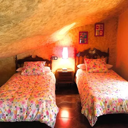 Casa Rural Cuevas del Sol-2