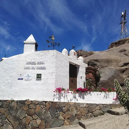 Casa Cueva El Caidero-2