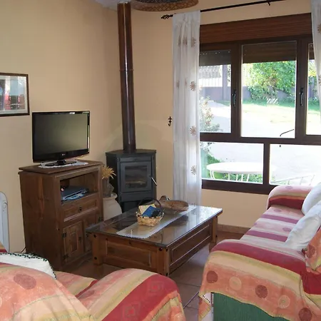 Casas Rurales Arroal-2