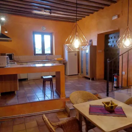 Casas Rurales Planeta Chicote-3
