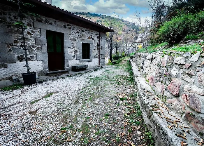 Posada Peña Pintada by Vivere Stays Cercedilla