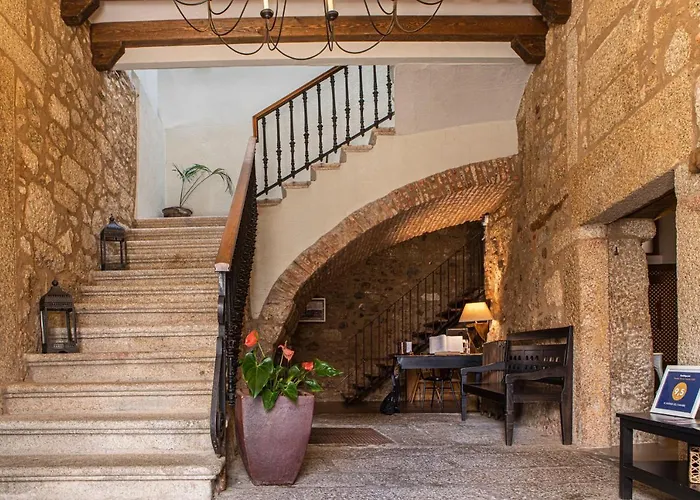 Hostal El Duende Del Chafaril San Martín de Trevejo