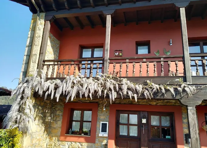 El Pedrueco turismo rural Nava