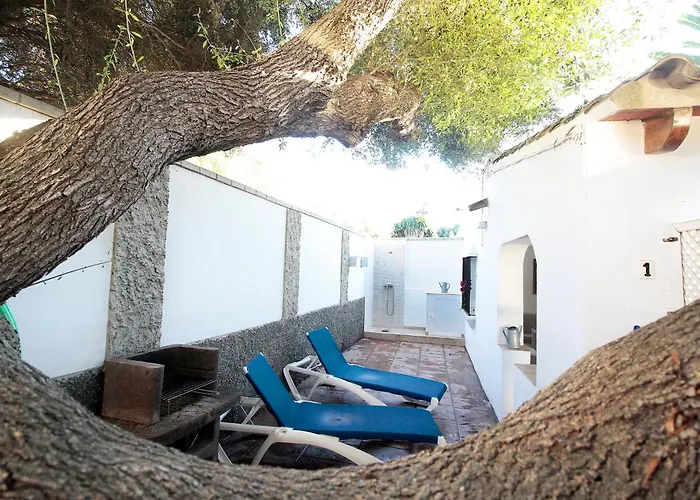 Hostal Casas Isabel Zahora