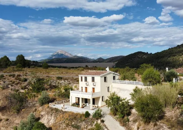 Hostal Vivienda Rural Embalse San Clemente Huéscar