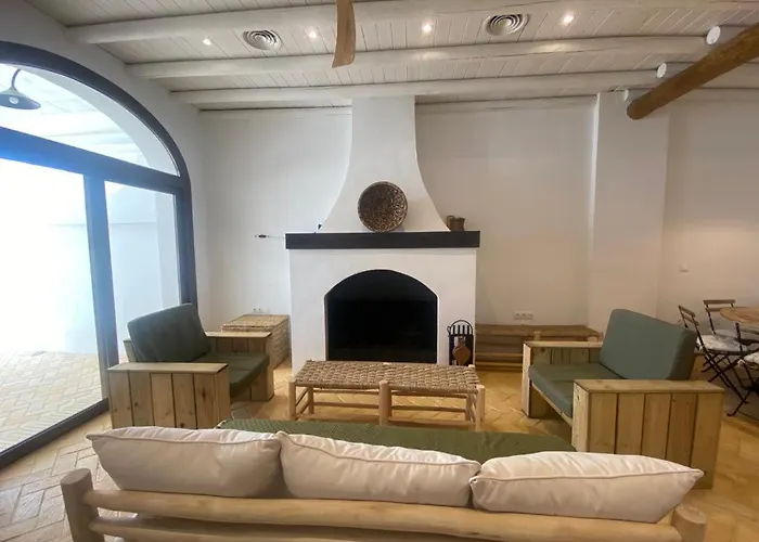 Doñana Suite Casa-Hotel El Rocío