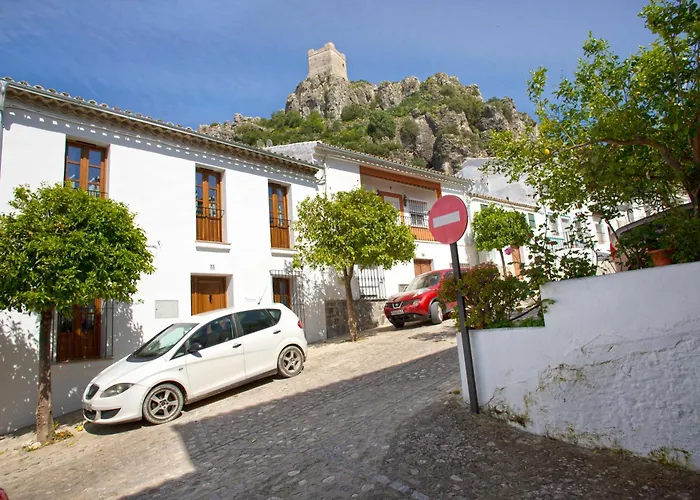 Casa Rural Candelas Zahara De La Sierra