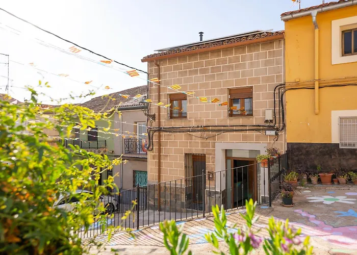 Casa Rural Sarsalet Chella
