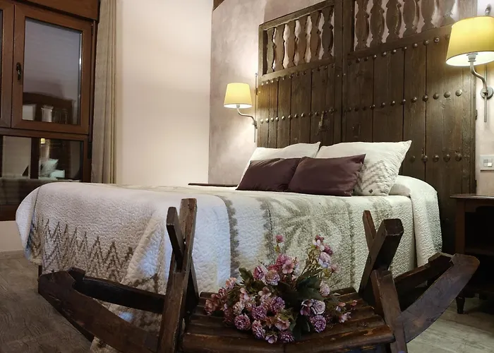 Casa Rural La Puerta Del Río Lobos San Leonardo de Yagüe