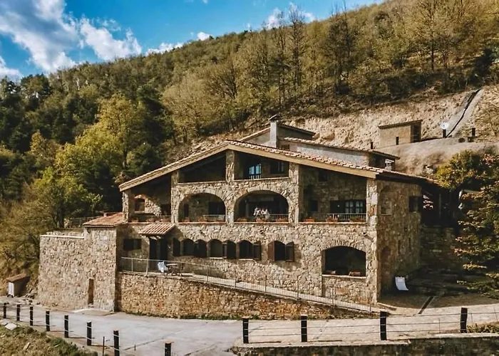 Hostal Turisme Rural Mas Isoles Ripoll