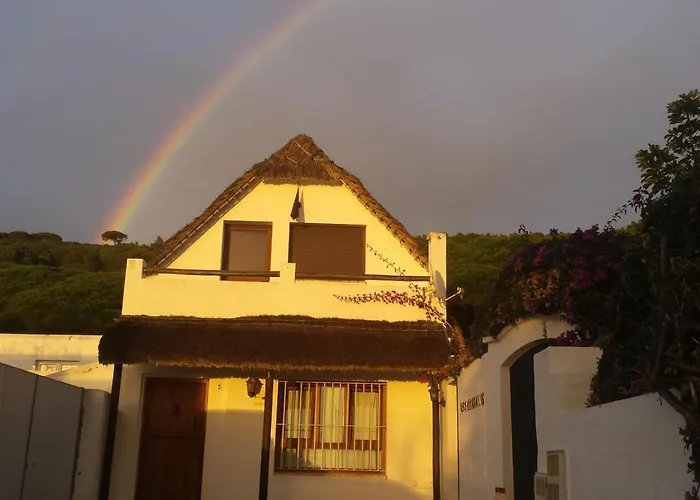 Hostal Casas La Pequeña Lulu - 2 min de la playa Los Caños de Meca