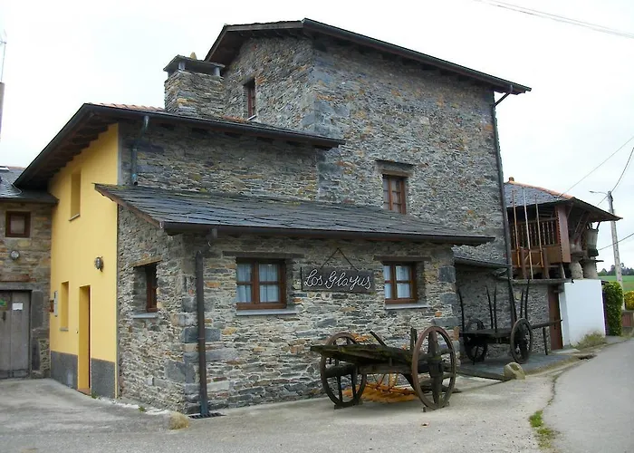 Casa De Aldea Los Glayus Luarca