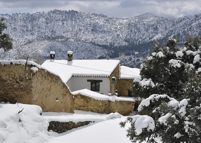 Casas Rurales Tio Frasquito y Cleto Yeste 