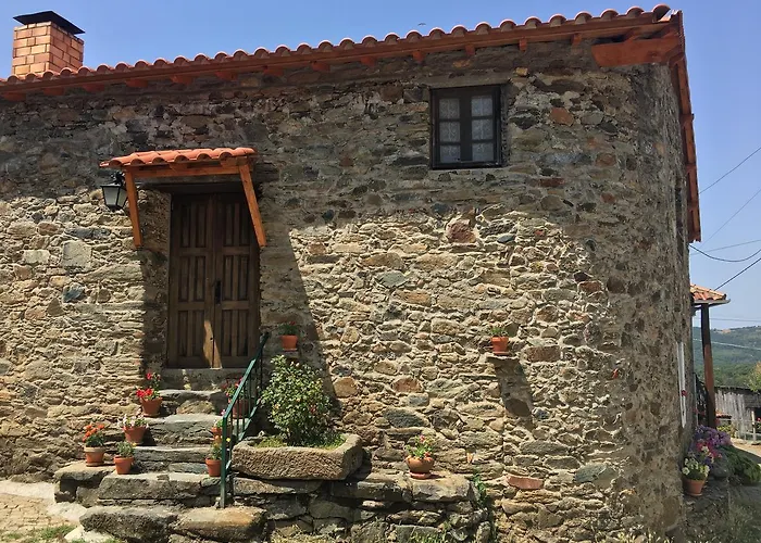 Hostal Casa Da Bica Gondesende Bragança