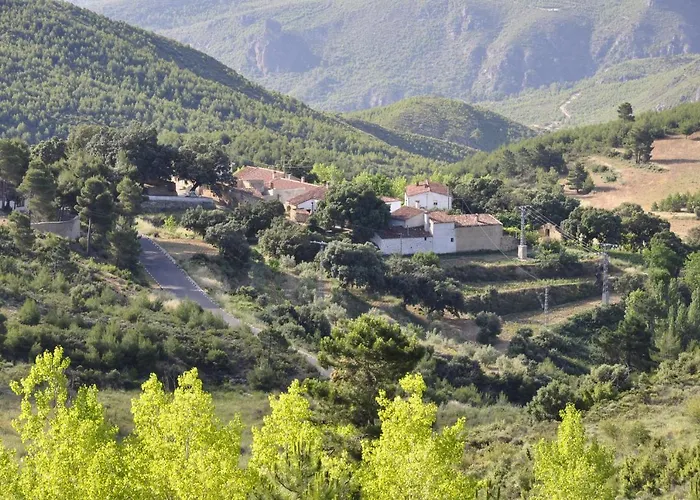 Casas Rurales Tio Frasquito y Cleto Yeste 