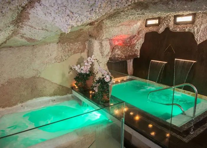 Spa La Cueva del Agua Hita