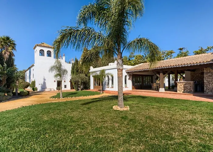 Villa Hacienda Roche Viejo Conil De La Frontera