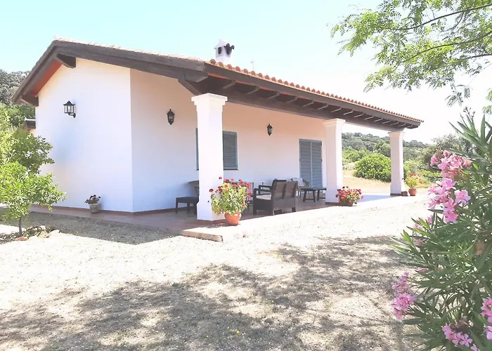 Casa Rural La Aulaga El Castillo de las Guardas